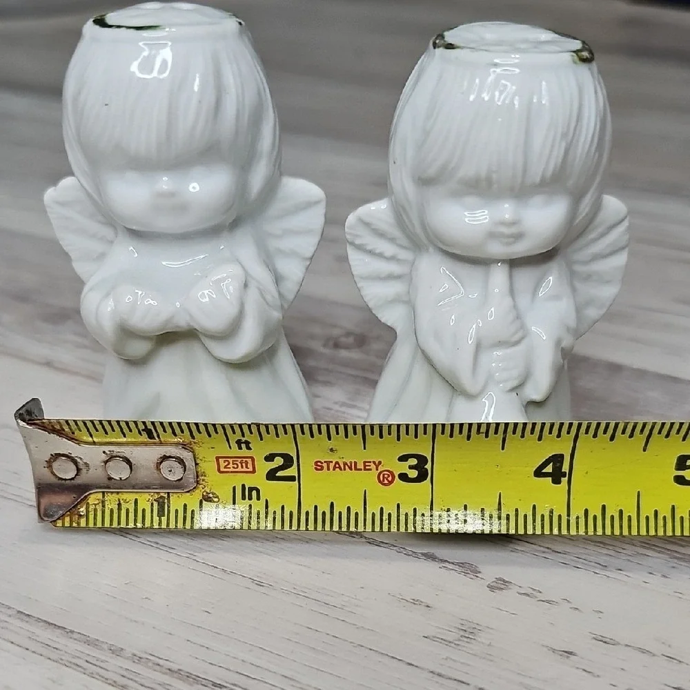 Vntg. Holiday Halo Angels Salt & Pepper‎ Shakers, White Porcelain, Pre-Owned